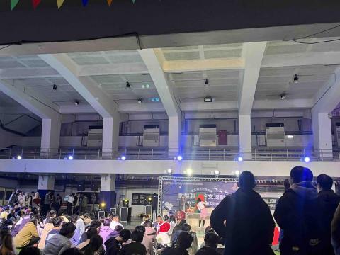 翰聲工作室 - 大學的室內晚會 開趴?