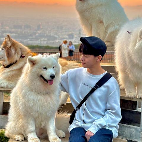 提供拉門鎖服務的專家董哲睿