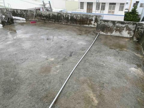 張小凱 - 水刀清洗