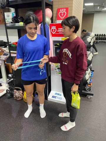 周思諭 - 帶學員暖身