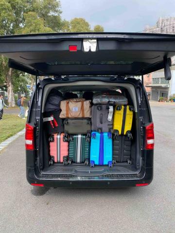 美好時光旅遊接送 - 機場接送服務