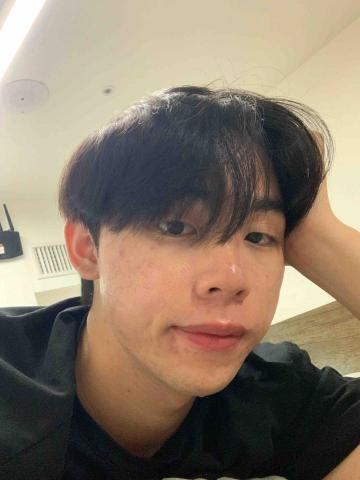 提供112數學a服務的專家謝尊翔