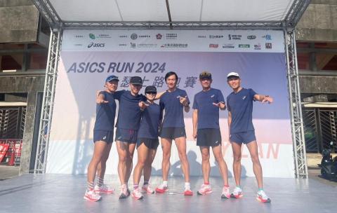 林丹尼 - 教練擔任ASICS路跑品牌配速員