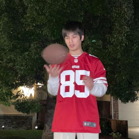 提供作文課服務的專家Jason