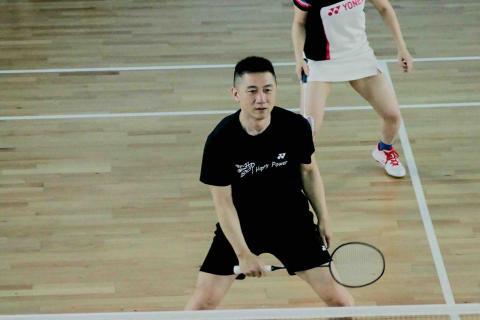 🔥動力羽球會館 X 教練團🔥 - 【社會組 - Eason教練】

中華羽協C級證照
國際羽協C級證照