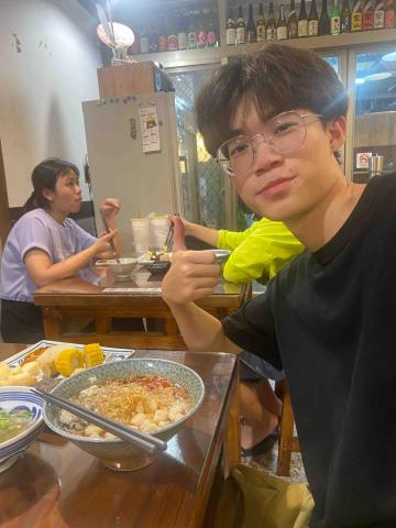 提供數學家教高雄服務的專家賴昱丞