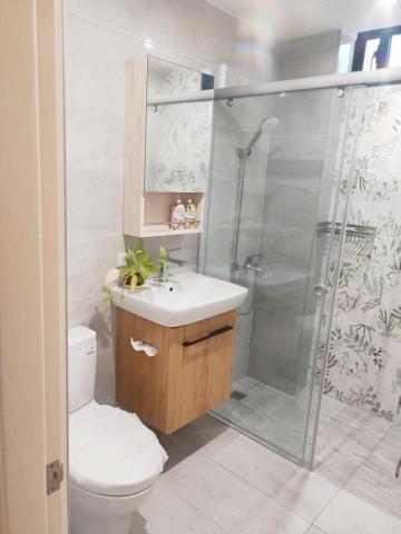 晅暘衛浴設計工程（艾恩居） - 標準浴室也可以美美又實用。。