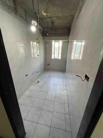 陳萱蓉 - 廚房整間重貼磁磚完工後