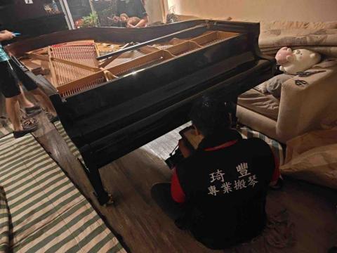 琦豐專業鋼琴搬運 -  琦豐專業鋼琴搬運 -
