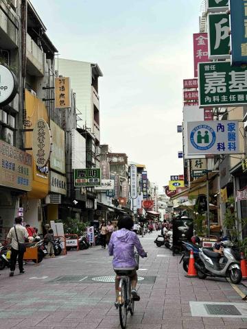 JaneJane - 嘉義中正路 
街景