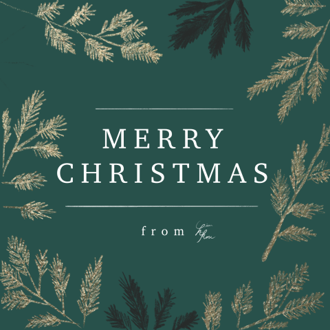 Carol Chiu - 聖誕賀卡設計，運用飽和度較低綠色調、讓畫面更為和諧，凸顯品牌溫和、柔美的氣質。(此案以動態卡片gif/mp4形式結案)
*影片連結：https://youtube.com/shorts/yrifHELeFjQ