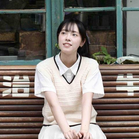 提供111數b服務的專家朱雨慈