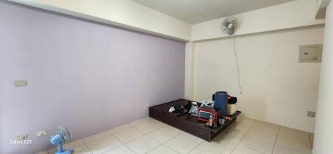 你為什麼不問問神奇海螺呢 - 新竹縣新豐鄉，社區：理想國，全室乳膠漆跳色