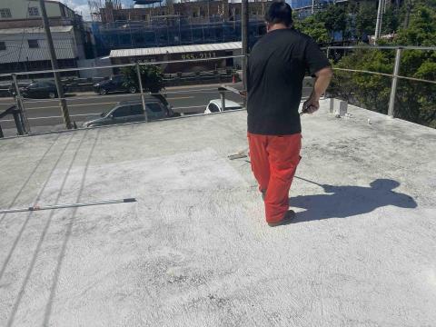 陳旻皓 -  油性底漆