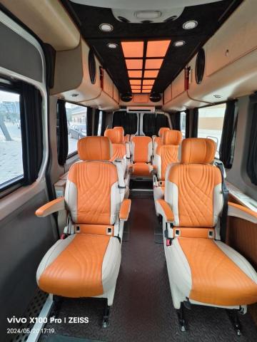 簡師傅包車旅遊服務團隊 - 座椅配置