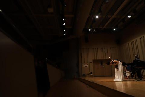 二胡與鋼琴教學 - 胡琴獨奏會