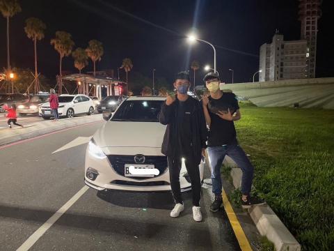 七先生中古車 - 