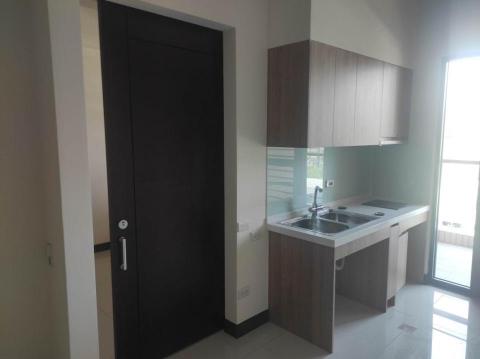 僑利裝潢設計工程行 - 廚房裝修中