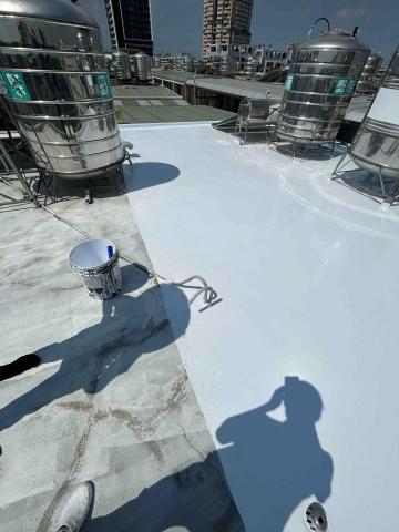 家品工程行 - 屋頂pu隔熱霜面漆