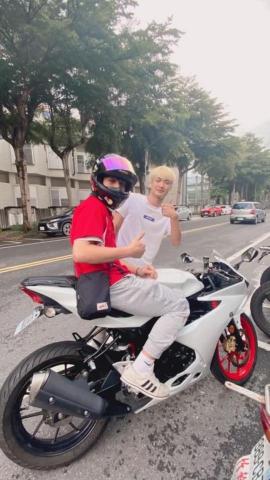 七先生中古車 - 