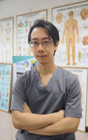 王文慧 - 整復師