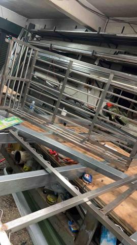 鴻鼎企業有限公司 - 