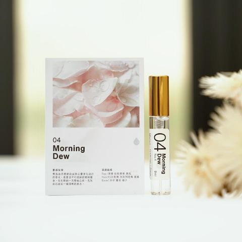 胖婷 - 瓶貼及 DM 設計