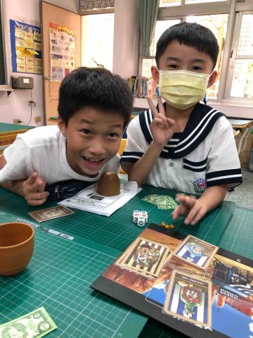 桌遊老師—專注力培養 數理訓練 戴成有 - 低年級學生課程紀錄