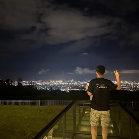 提供圖片修改服務的專家張奕淇