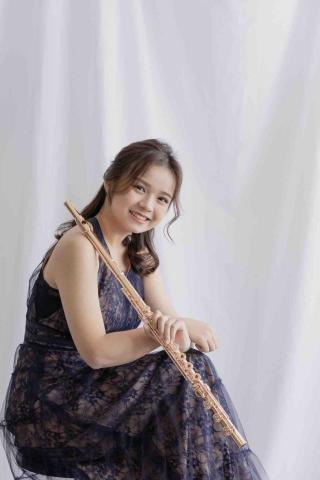 黃老師 長笛🪈鋼琴🎹演奏教學 - 