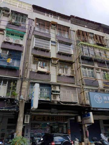 正發行 - 白鐵窗