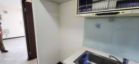 你為什麼不問問神奇海螺呢 - 苗栗縣竹南鎮，社區：La More，乳膠漆+壁紙清除+清運，施工前