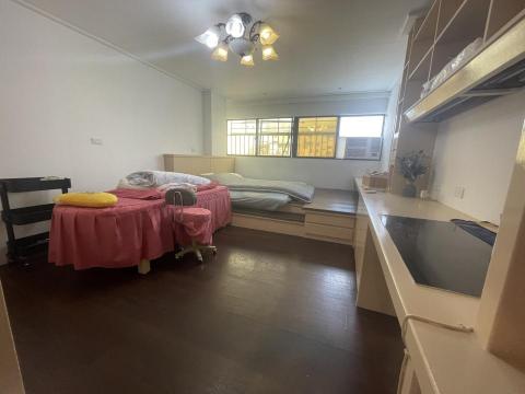 湯大慶 - 可以按摩與休息的地方