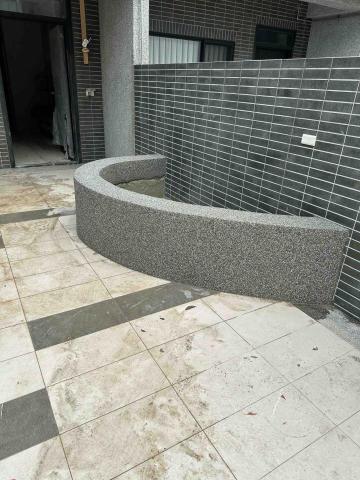 黃建堯 - 花圃抿石子