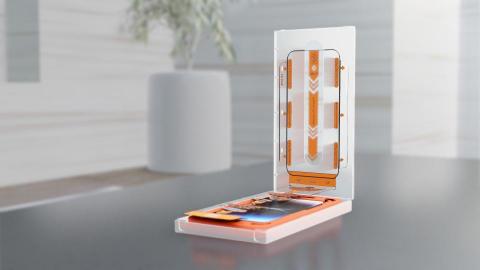 Peiyi - 3D 渲染 - 產品展示圖 | 手機貼模器