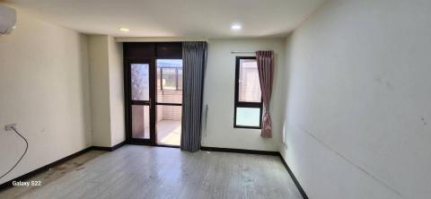 你為什麼不問問神奇海螺呢 - 苗栗縣竹南鎮，社區：La More，乳膠漆+壁紙清除+清運，施工前