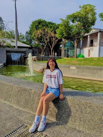 提供高中生物服務的專家陳姿穎