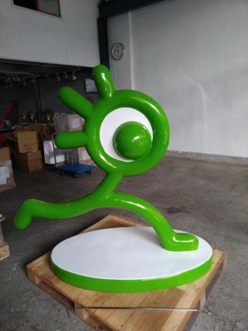 鄭炳章 - 公仔噴漆