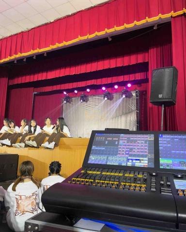 歐人燈光工作室 - 