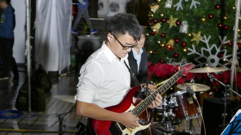 王國嶂_音樂媒體藝術服務 - Live演出