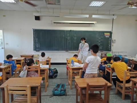 張鈺靖 - 永齡課輔 數學課