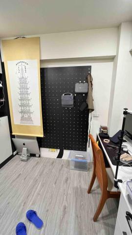 邱創史-Vic. - 工具架（1）