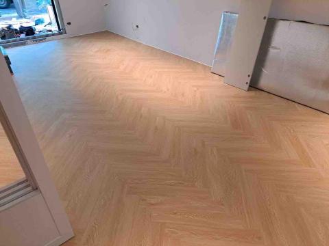 23號裝修工程 - 人字拼