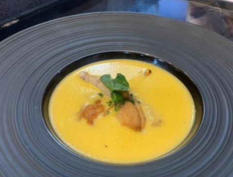 Jerry 游 - 蛤蜊南瓜濃湯 