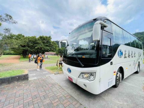 王柏廷 - 車外觀