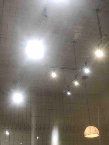 竑亮水電工程 - 鳳山軌道燈安裝