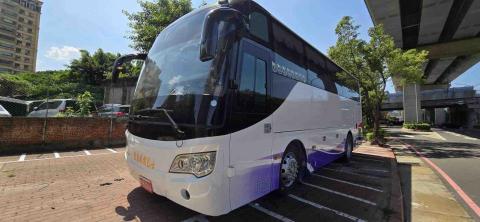 王柏廷 - 車外照