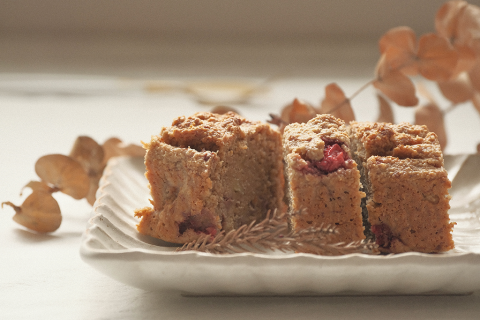 十一甜點 - 全素無蛋奶麩香蕉草莓磅蛋糕