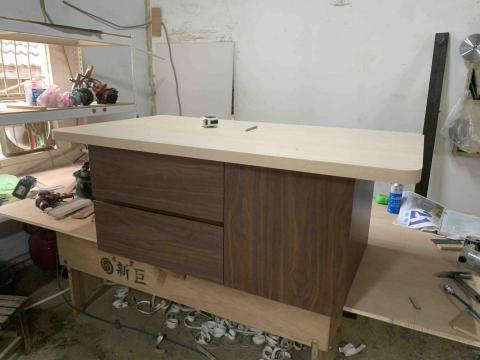 品炫工程行 - 客製化木工櫃 - 美耐板檯面2抽1門茶几