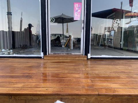 塑木專家-Kai - 白鐵骨架搭配南方松 油性咖啡色護木漆